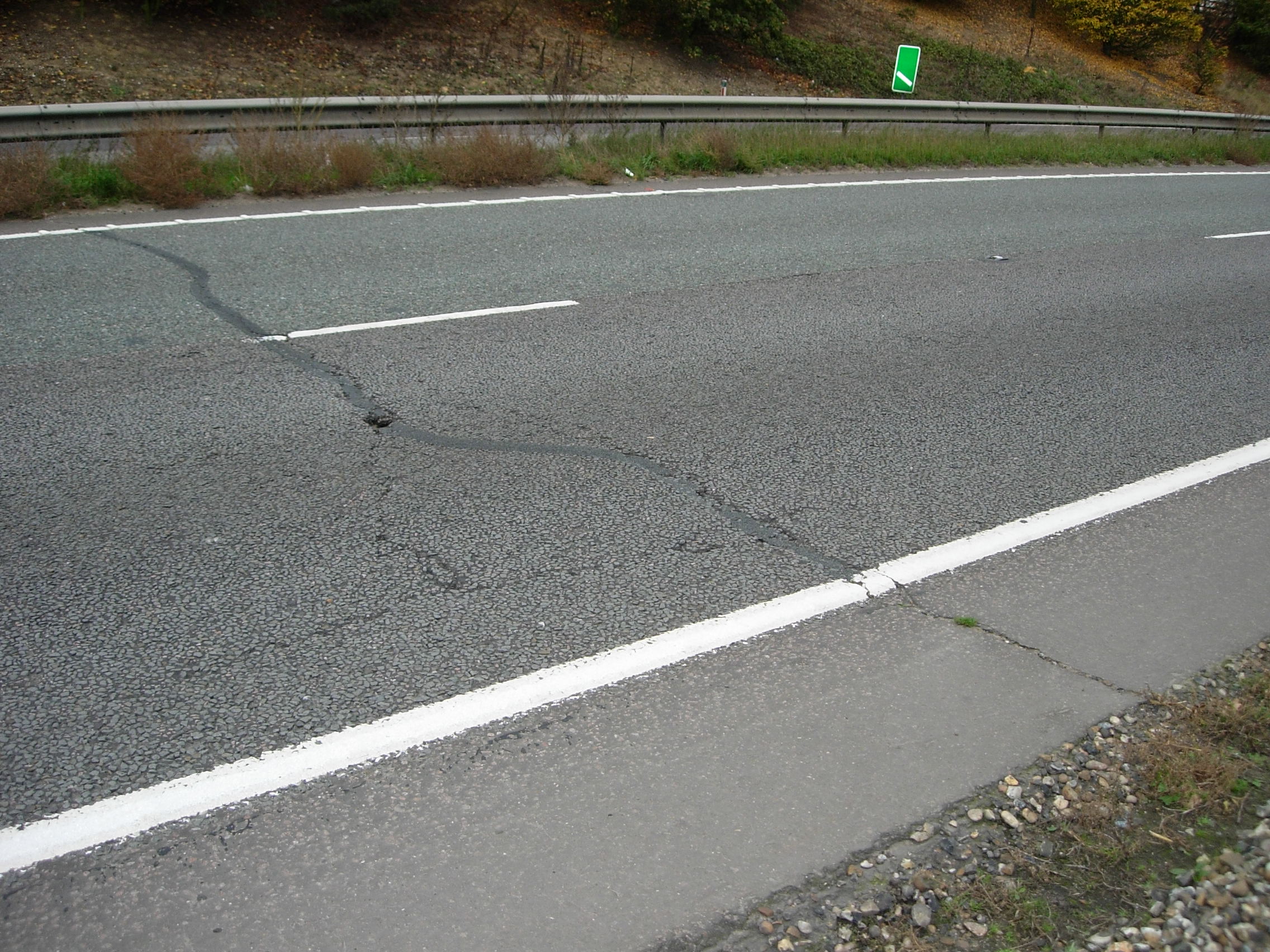 Transverse Cracking A14 Rougham to Rougham Nurseries SUfflok